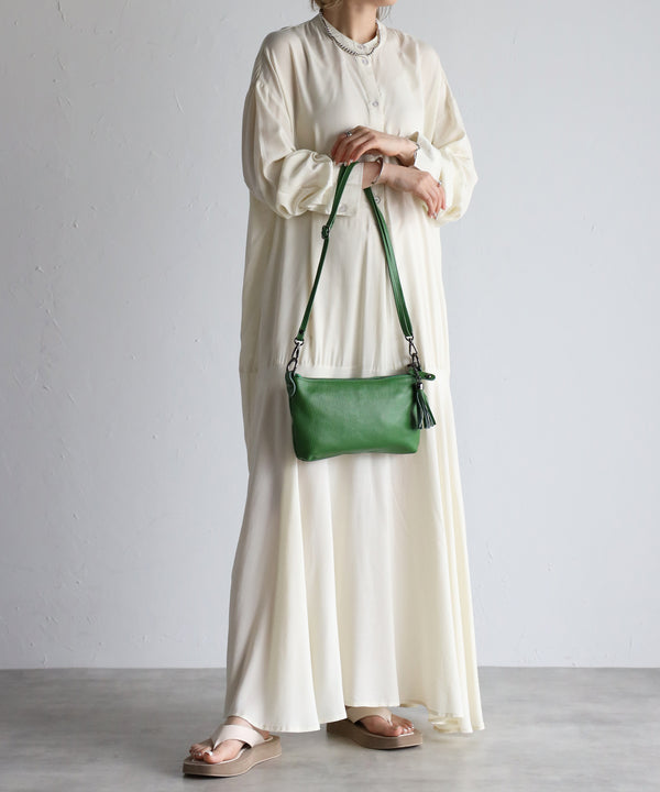 タッセル付きレザーショルダーバッグ 18-0429